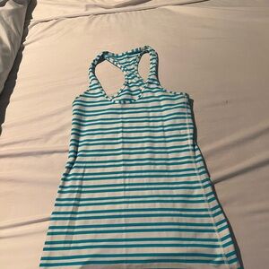NWOT LuLulemon tank